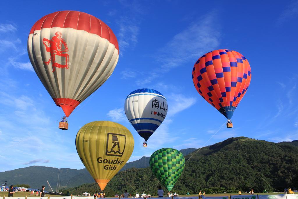 Hou Niao Fei Xing B&B Taiping  Bagian luar foto